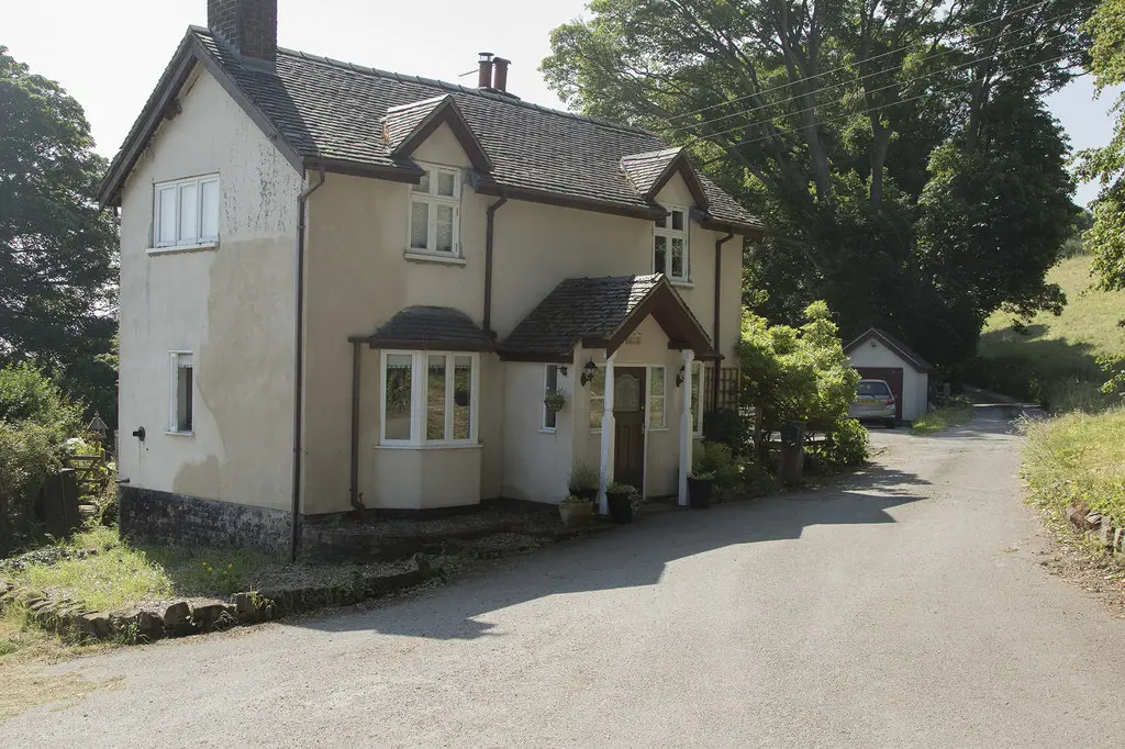 Image showing a country property in England