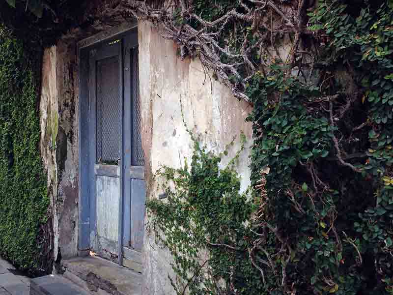 Abandoned houses in the UK