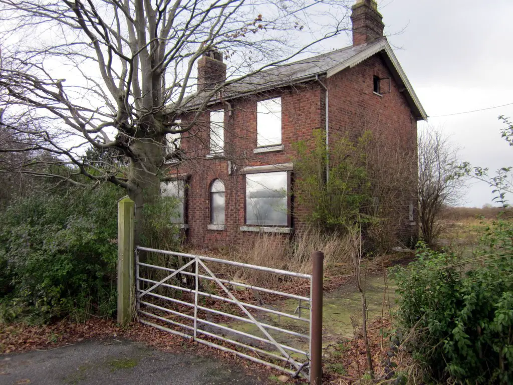 Image showing a property to renovate in England