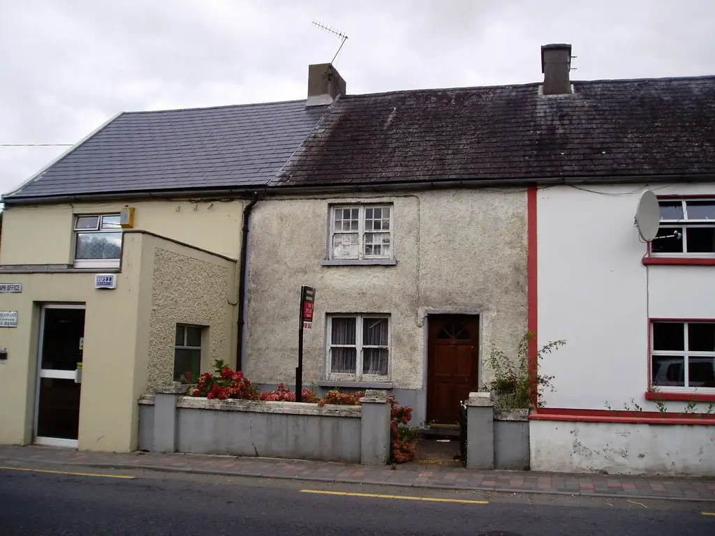 Image showing houses in need of renovation