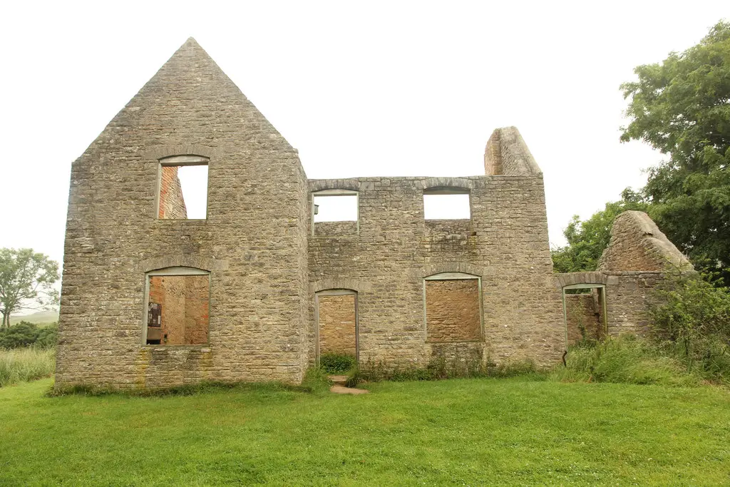 Image showing a derelict cottage for renovation