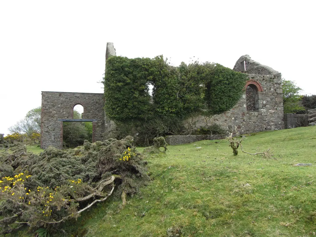 Image showing a derelict mine building in Cornwall